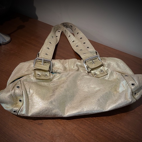 Rampage Crushed gold with silver hardware bag - Picture 4 of 5